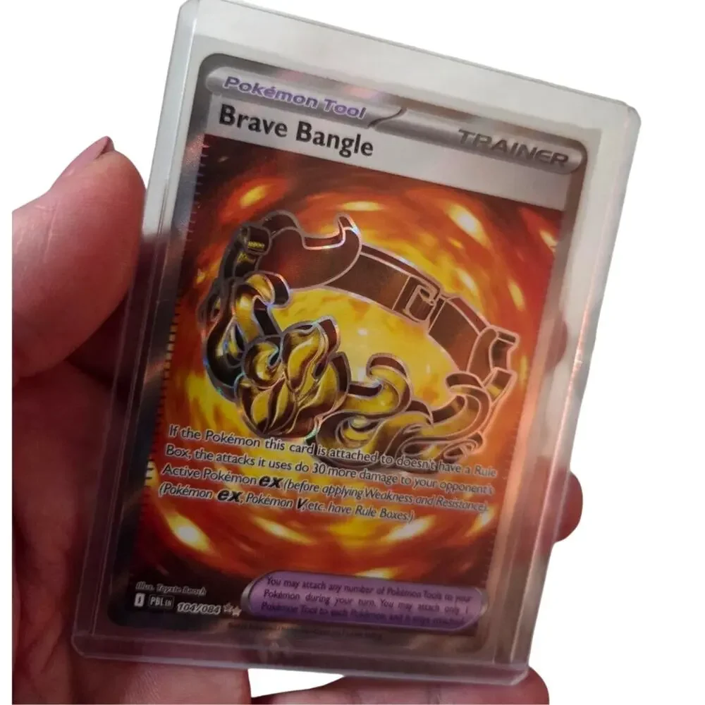 Brave Bangle Pokemon Tool Trainer 104/084 Ultra Rare Pitch Black Pokemon